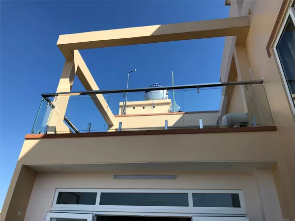 Lan can kính hệ trụ LCK001